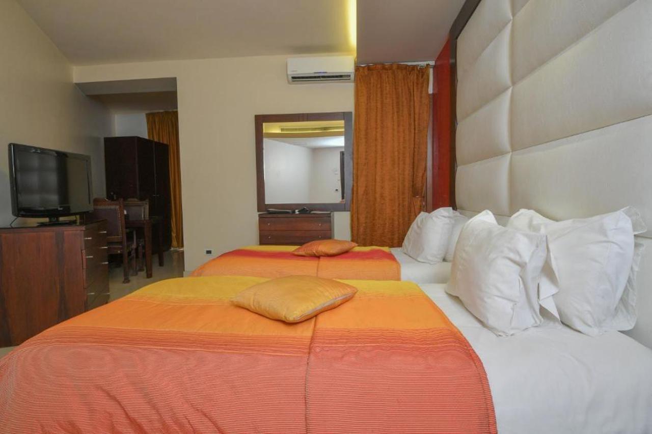 Hollywood Inn Boutique Hotel Jounieh Exterior foto