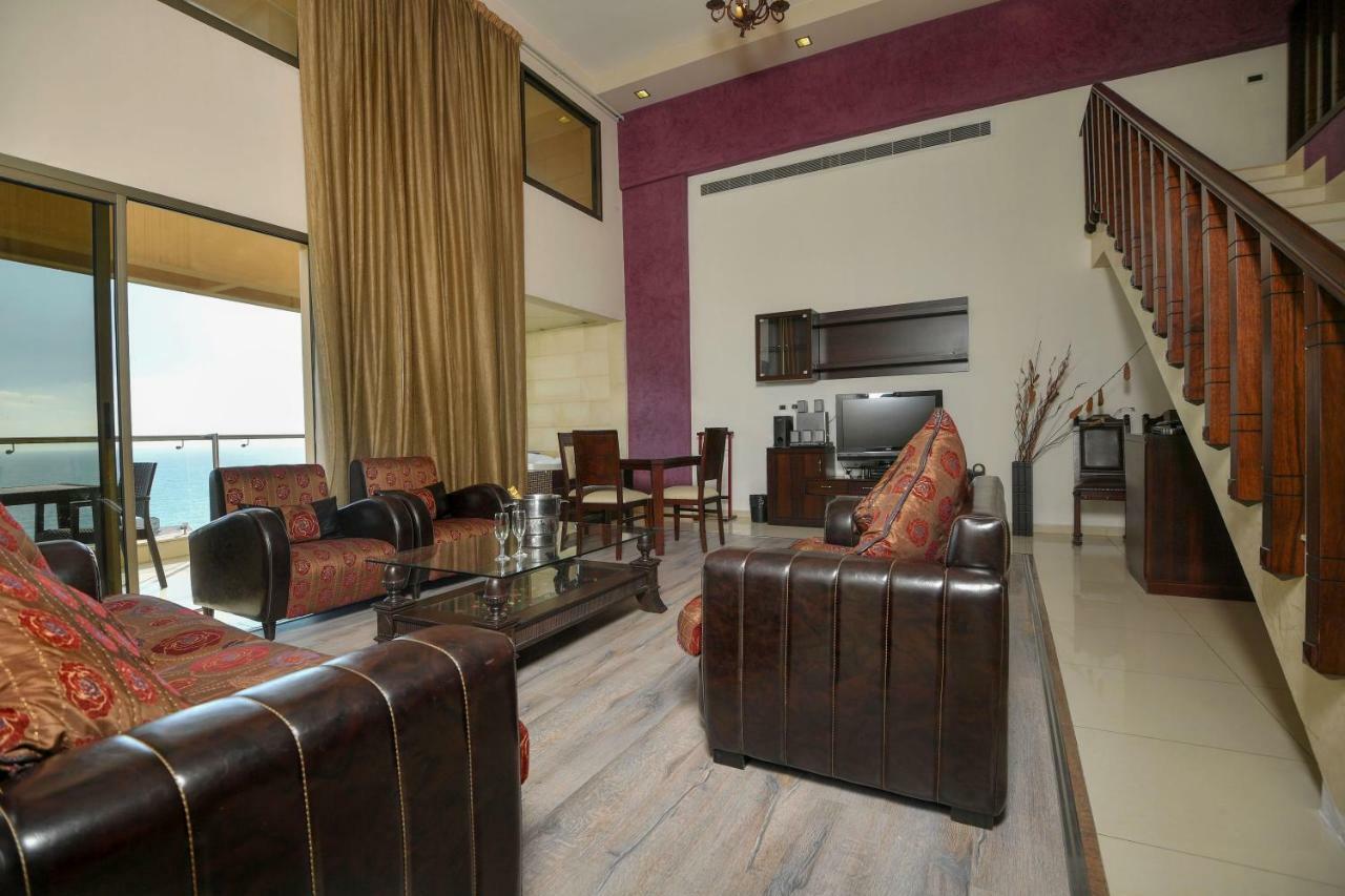 Hollywood Inn Boutique Hotel Jounieh Exterior foto
