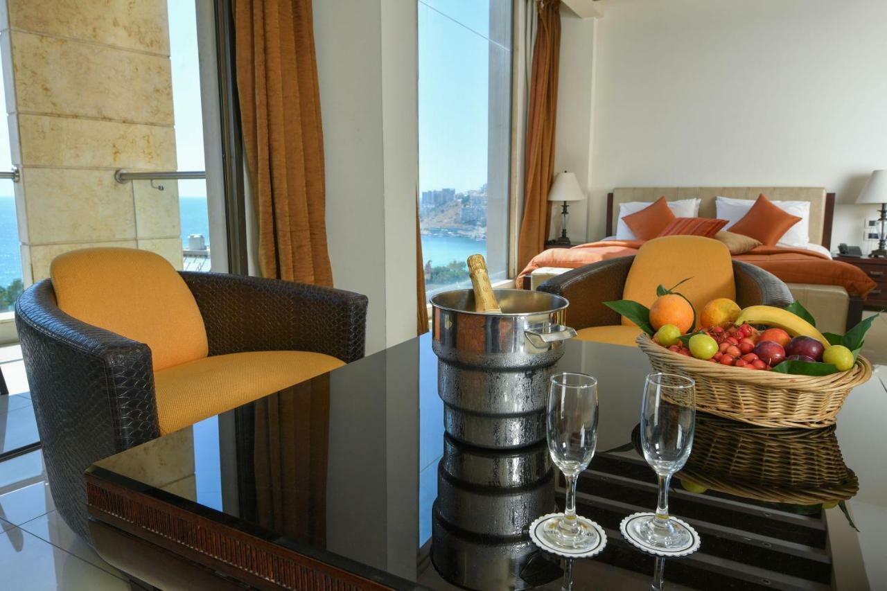 Hollywood Inn Boutique Hotel Jounieh Exterior foto