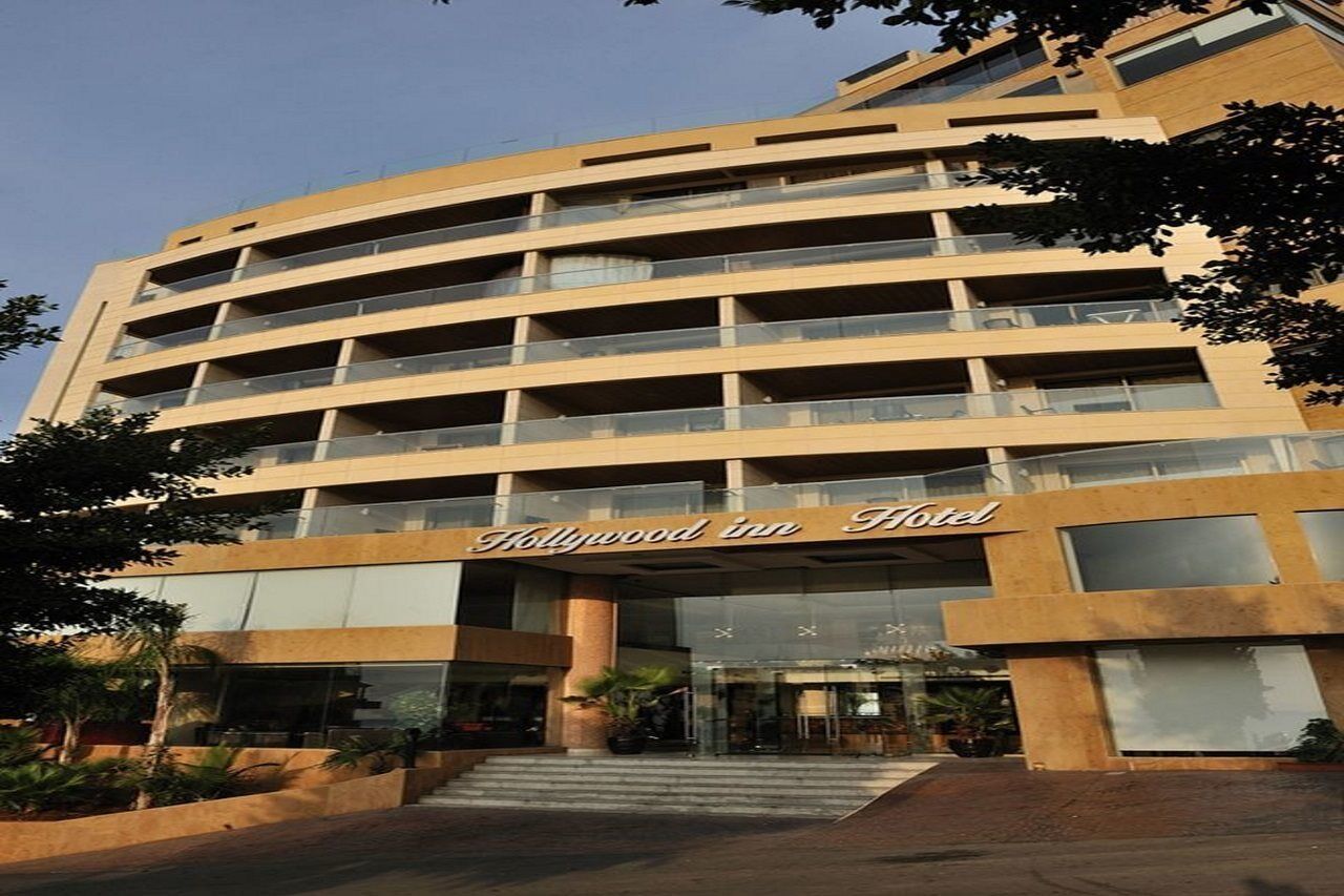 Hollywood Inn Boutique Hotel Jounieh Exterior foto